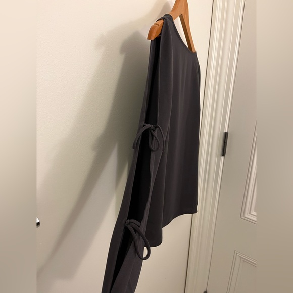 Aritzia Wilfred Pozzi Blouse with Tie Details - Picture 3 of 5